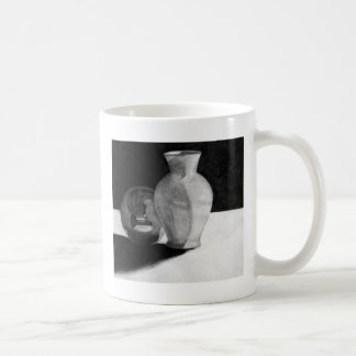 Vase mit Kugel Tasse