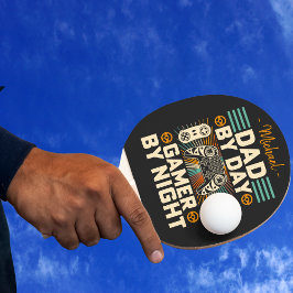 Vater am Tag des Vaters Gamer am Abend Tischtennis Schläger