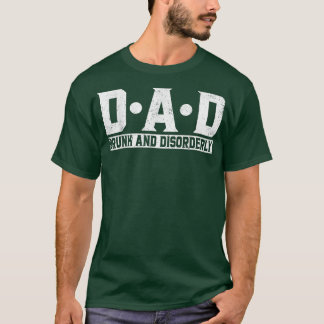 Vater Betrunken und ungeordnet Vatertag T-Shirt
