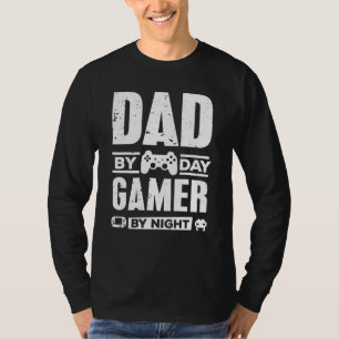 Vater by Day Gamer von Nigh Videospiel Papa Daddy T-Shirt