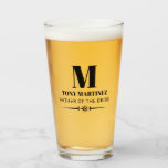 Vater der Braut Mongram Wedding Bier Glas<br><div class="desc">Fett monogramm Design platziert einen Hauptstadt-Buchstaben und Namen über dem Trauzeuge. Einfach anzupassen.</div>