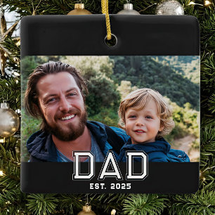 Vater etablierte Schwarz Weiß Fett Schriftart Foto Keramikornament