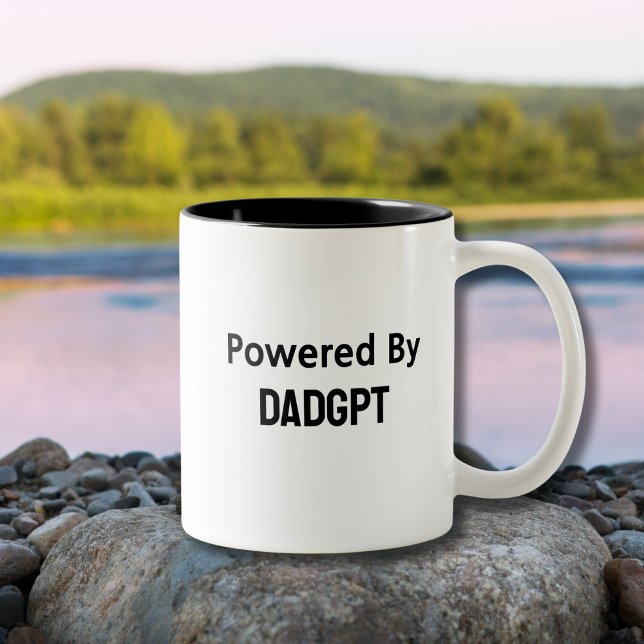 Vater Funny Birthday - Powered by DadGPT - AI Joke Zweifarbige Tasse (Von Creator hochgeladen)
