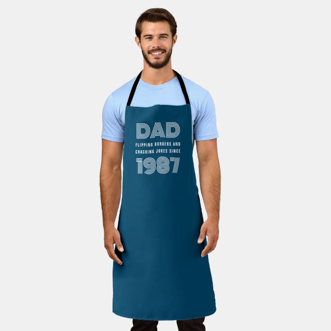 Vater Personalisiert Year Grill Master GRILLEN Aqu Schürze (Getragen)