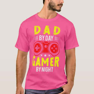 Vater tagsüber, Gamer nachts Lustiger Vatertag T-Shirt