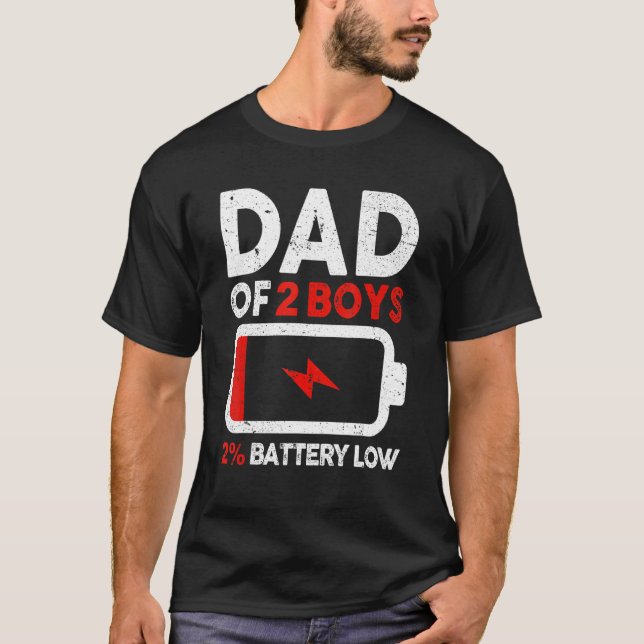 Vater Vater von 2 Boys mit niedrigem Akku T-Shirt (Vorderseite)