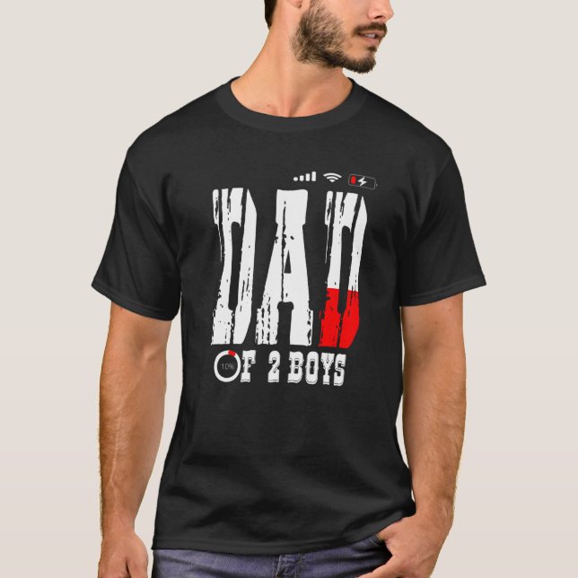 Vater von 2 Jungen Vater oder Großvater von 2 Kind T-Shirt (Vorderseite)