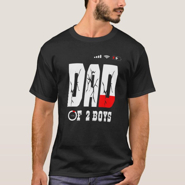 Vater von 2 Jungen Vater oder Großvater von 2 Kind T-Shirt (Vorderseite)