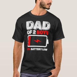 Vater von 2 zwei Jungen niedrige Batterie für den  T-Shirt