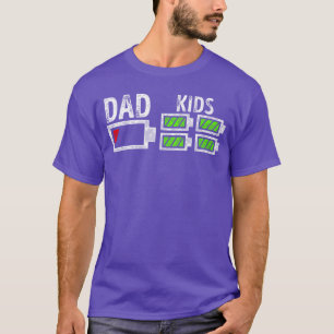Vater von vier niedriger Akku Lustiges Vater-von-4 T-Shirt