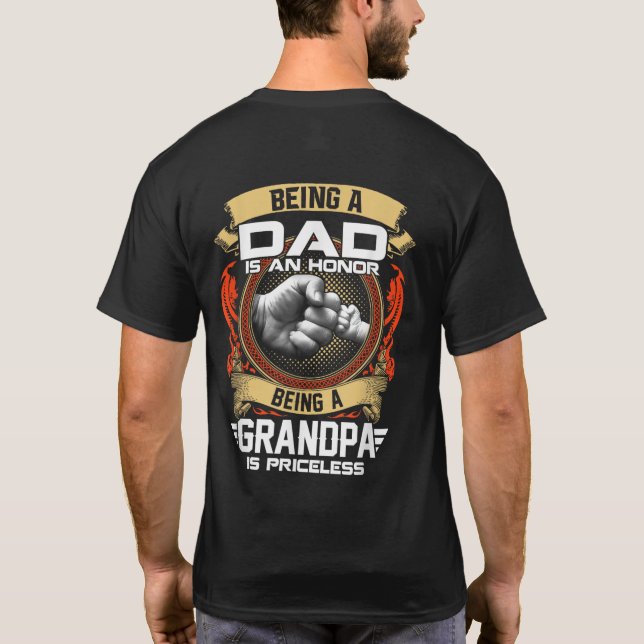 Vater zu sein ist EHRE. GRANDPA ist PRICELL T-Shirt (Rückseite)