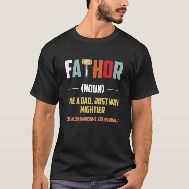 Vaternoun wie ein Papa einfach viel mächtiger, sie T-Shirt (Vorderseite)