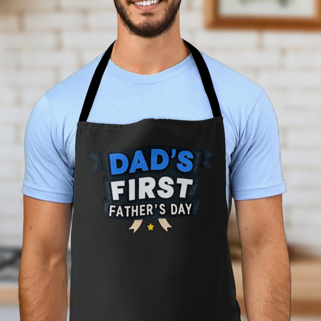 Vaters erster Vatertag Schwarze Küche Schürze (Perfect apron for Dad's First Father Day!)