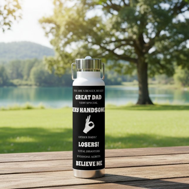 Vaters Wasserflasche – Perfektes Geschenk zum Vate Trinkflasche (Von Creator hochgeladen)