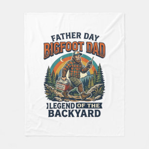 Vatertag Bigfoot Dad Shirt Snacks Held Funny Gif Fleecedecke