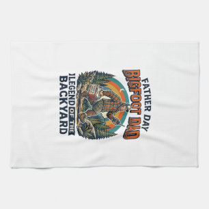 Vatertag Bigfoot Dad Shirt Snacks Held Funny Gif Geschirrtuch