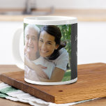 Vatertag, ich habe das beste Foto Jumbo-Tasse<br><div class="desc">Moderne Kaffeekaffee-Tasse mit einem großen Foto,  Text in Skript "Jeder hat einen Vater,  aber ich habe das Beste!" mit dem Namen auf Holzkohle grau.</div>