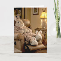 Vatertags-Hase entspannt in einem Sessel