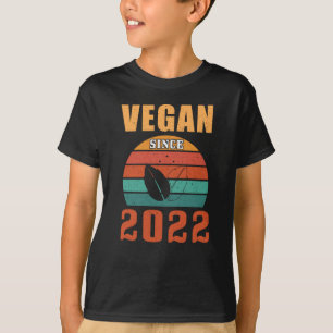 Vegan seit 2022 Veganes Geschenk T-Shirt