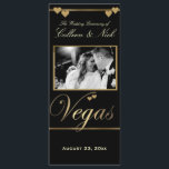 Vegas Wedding Program Template Programm<br><div class="desc">Dramatischer und eleganter schwarzer Hintergrund mit goldenen Vegas und zwei Herzen. Tolle Save the Date Las Vegas Karten für das Nevada gebundene Paar!. Editieren Sie einfach für Ihr eigenes Hochzeitsprogramm. Fügen Sie einfach Ihr eigenes Foto und Text hinzu und machen Sie Ihr eigenes Vegas Hochzeitsprogramm. Kann beliebig angepasst werden mit...</div>