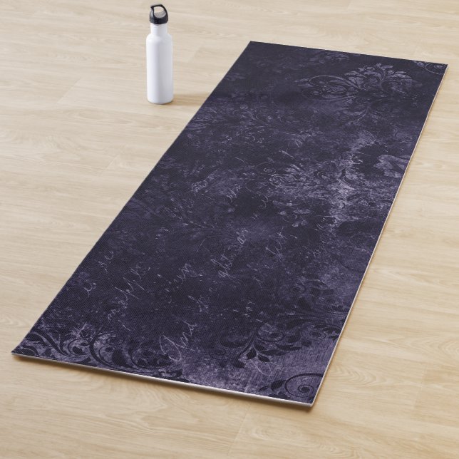 Velvety Midnight Damask | Indigo Lila Grunge Yogamatte (Beispiel)