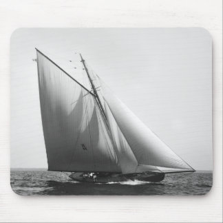 Vencedor: 1897 mousepad