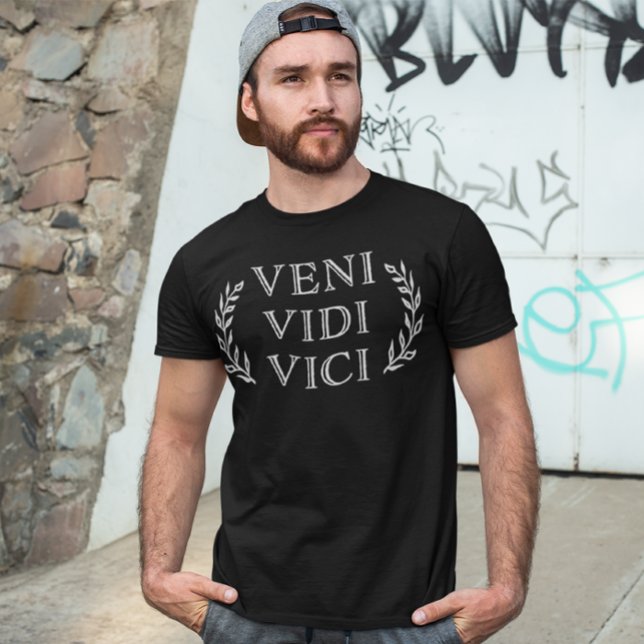 Veni Vidi Vici in Imitate Antique Gold Funny T-Shirt (Von Creator hochgeladen)