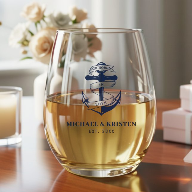 Verankert in Liebe Nautical Blue Anchor Hochzeit Weinglas Ohne Stiel (Anchored in Love Nautical Blue Anchor Wedding Stemless Wine Glass
)