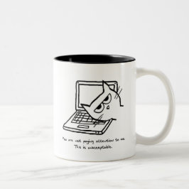 Verärgerte Katze verlangt Aufmerksamkeit - lustige Zweifarbige Tasse