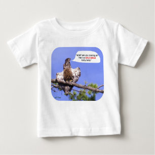 Verärgerter junger Weißkopfseeadler Baby T-shirt