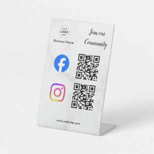 Verbinde dich mit uns Instagram Facebook Social Me Sockelschild