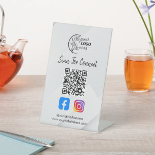 Verbinde dich mit uns Social Media Instagram Faceb Sockelschild