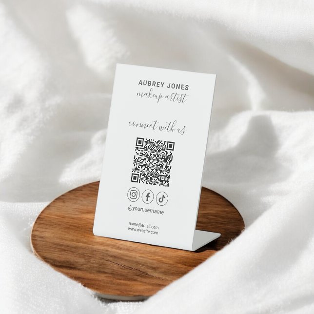 Verbinden Sie uns mit dem QR-Code für Social Media Sockelschild (Von Creator hochgeladen)