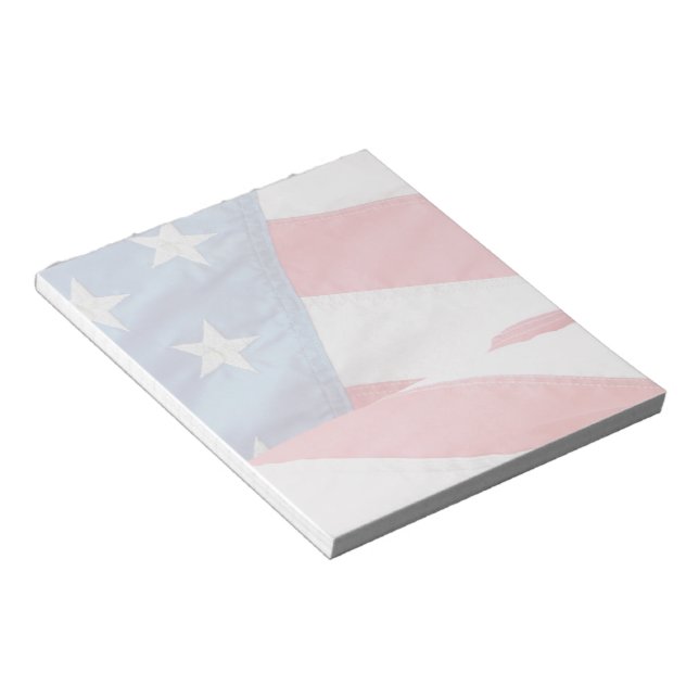 Verblasste Old Glory Notizblock (angewinkelt)