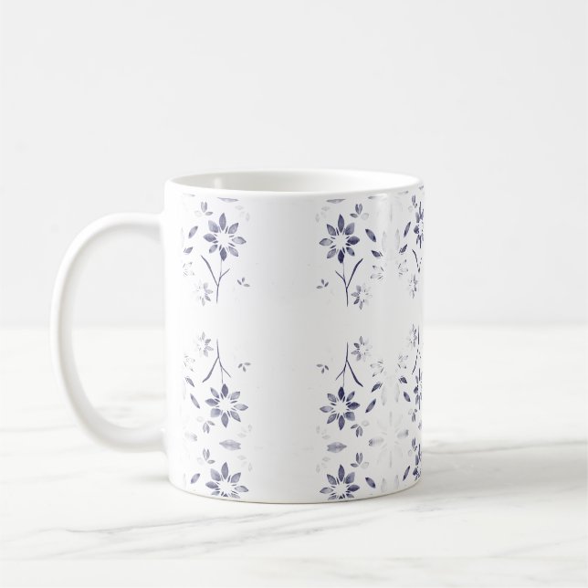 Verblasstes Blau-Weiß-Blumenmuster Kaffeetasse (Links)