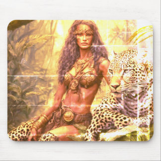 Verblasstes Mädchen + ihr Leopard auf einer Mauspa Mousepad