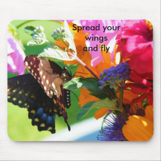 Verbreiten Sie Ihre Flügel und fliegen Sie Mousepad