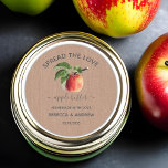 Verbreitung der Liebe Apple Butter Kraft Papier Be Runder Aufkleber<br><div class="desc">Vintage Apple Illustration Gastgeschenk Hochzeit Tag ,  verbreiten Sie die Liebe. Dies ist eine Vorlage für Sie bereit,  um Ihre Daten hinzuzufügen.</div>