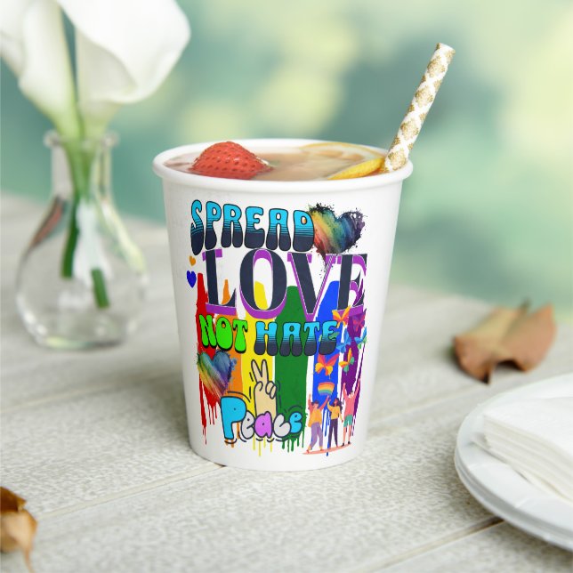 Verbreitung von Liebe nicht hassen | LGBTQI+ Pappbecher (In Situ)