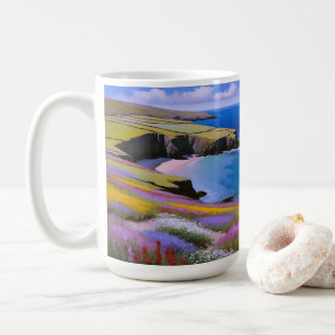 Verdant Cliffs und Azure Waves Kaffeetasse