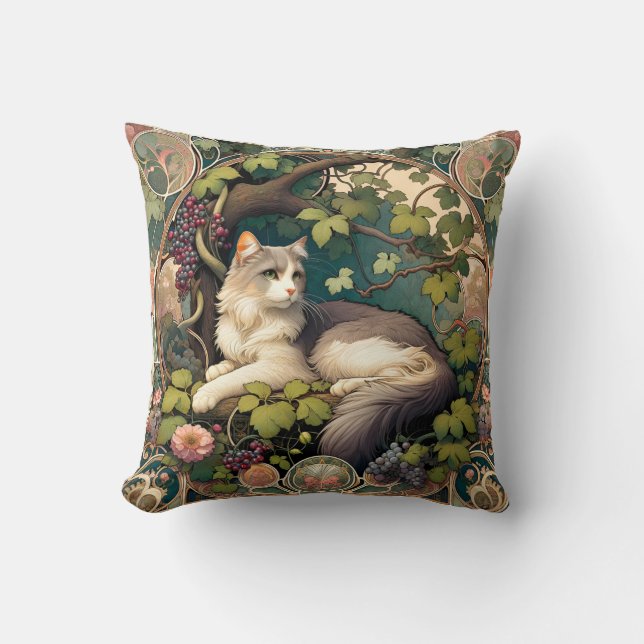 Verdant Vineyard Art Nouveau Cat Pillow Kissen (Vorderseite)