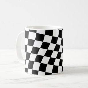 Verdrehtes Schwarz-Weiß kariertes Quadratmuster  Kaffeetasse