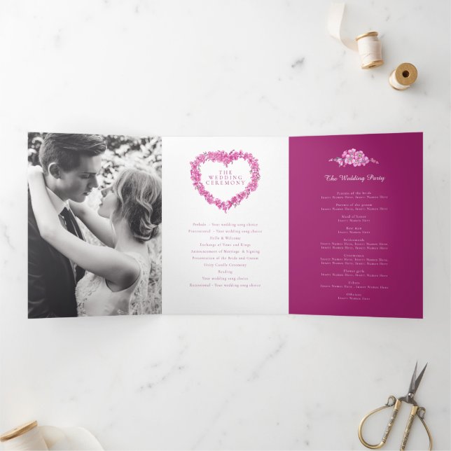 Vergesst-me-nots-Hochzeit mit rosa Herzkranzkunst Dreifach-gefaltete Programmkarte (Innenseite)