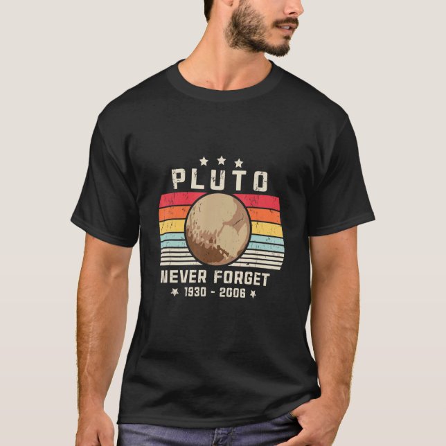 Vergiss Pluto nie. Retrostil, Wissenschaft T-Shirt (Vorderseite)