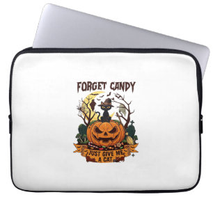 Vergiss Süßigkeiten, gib mir einfach Halloween-Kür Laptopschutzhülle