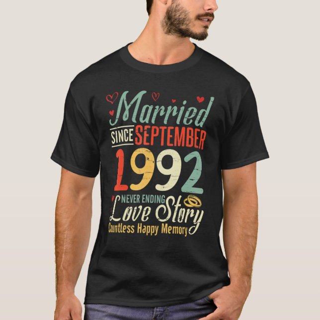 Verheiratet seit September 1992, die Liebe Sto nie T-Shirt (Vorderseite)