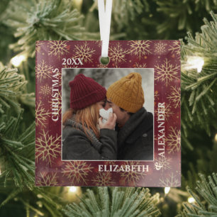 Verheiratete Schneeflocken Foto auf Cranberry Ornament Aus Glas