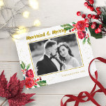 Verheiratete und frohe Winter Blume Weihnachten Fo Postkarte<br><div class="desc">In Beautiful Christmas botanical watercolor design,  easy to customize with your own picture and message.</div>