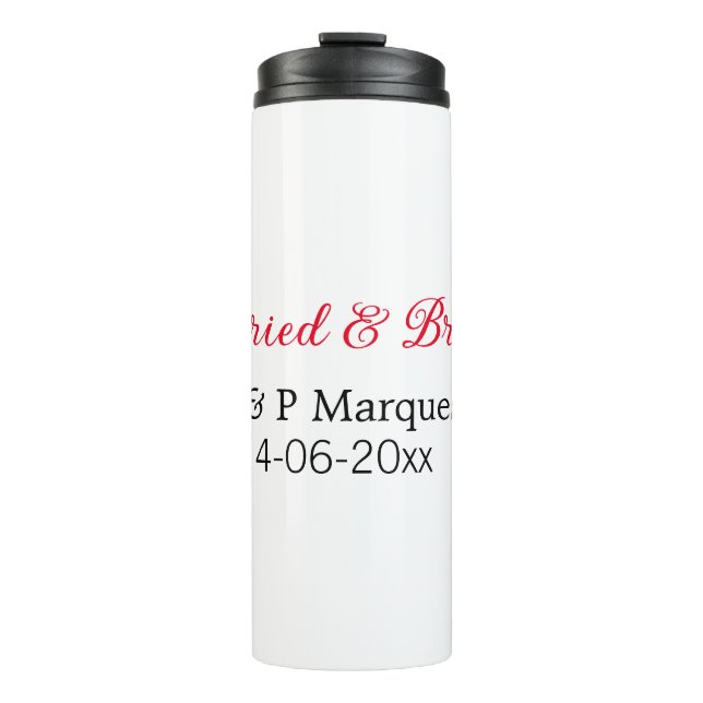 Verheiratete und helle Paarnamen Hochzeitsdatum hi Thermosbecher (Vorderseite)