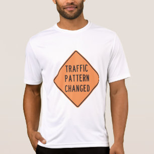 Verkehrsmuster Geändertes Straßenwarnschild T-Shirt